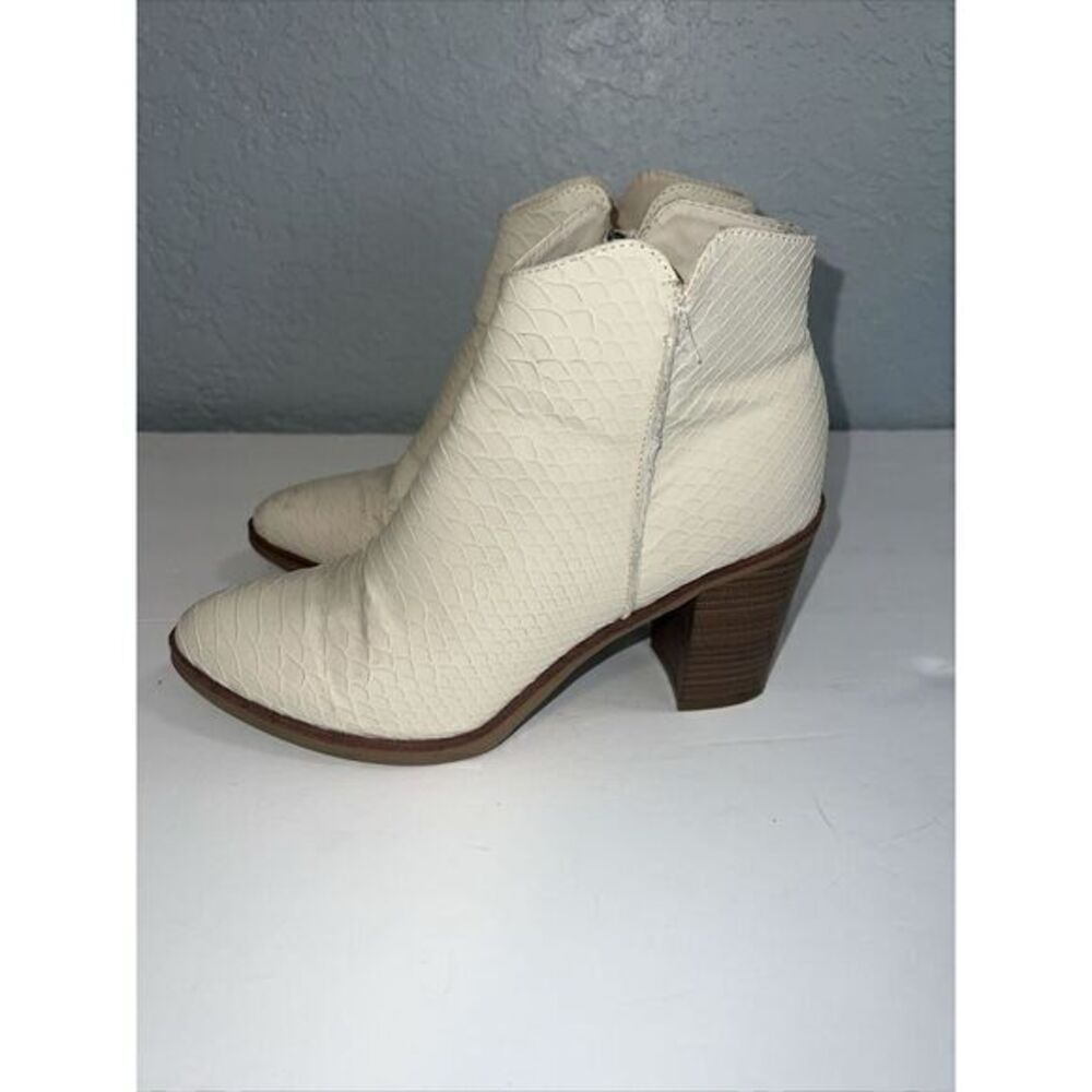 Mia Cream Snakeskin Ankle 3.5"Heel Boot Womens Size 8.5